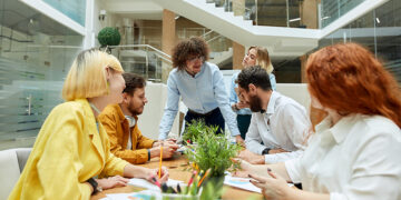 Il gruppo come risorsa strategica: Cosa insegna la psicologia del lavoro alle organizzazioni